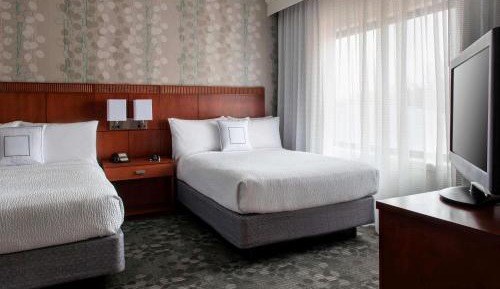 One-Bedroom Suite - Two Doubles