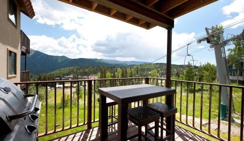 Three-Bedroom Vacation Home 