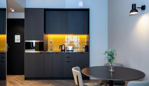 One Bedroom Apartment
