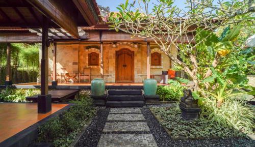 Signature One-Bedroom Private Pool Villa with One-Time Afternoon Tea