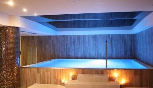 Double Room with Spa Access