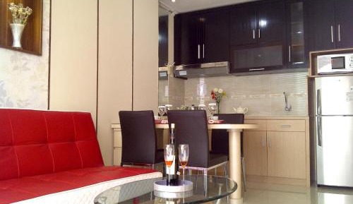 Two-Bedroom Apartment with Pool View