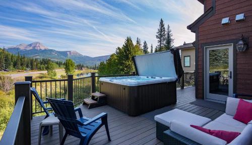 Four-Bedroom Vacation Home