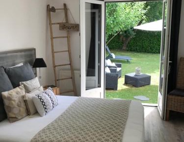 Double Room with Pool View