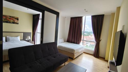 Deluxe Quadruple Room