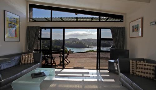 Deluxe Three-Bedroom Apartment with Harbor View (20-27)