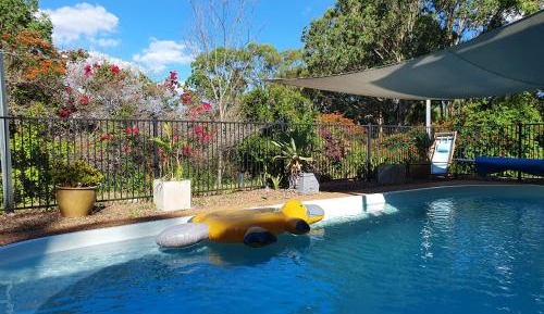 Deluxe Double Room (2 Adults + 1 Child)