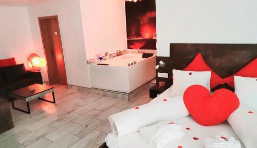 Suite with Private Pool