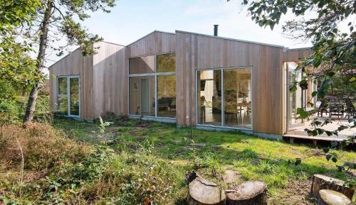 Three-Bedroom Holiday Home 