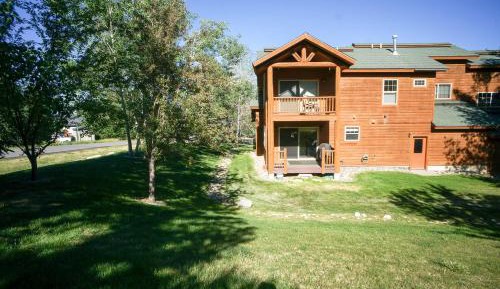 Three-Bedroom Vacation Home 