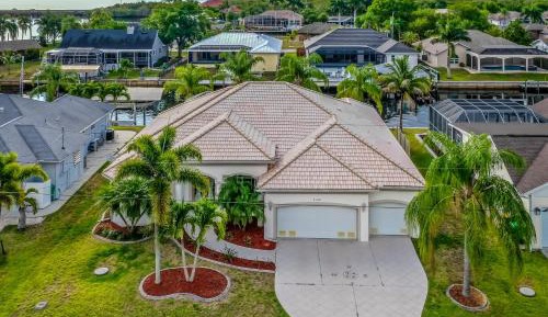 Three-Bedroom Vacation Home 