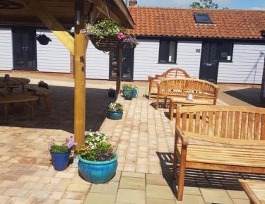 One Bedroom Cottage (3 Adults)