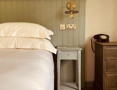 King Room with Garden View