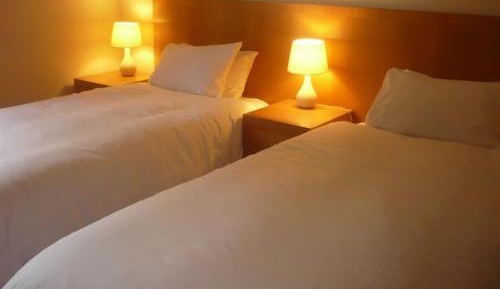 Twin Room with Private Bathroom