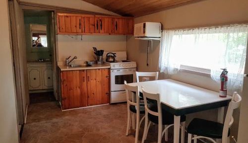 Economy Cottage