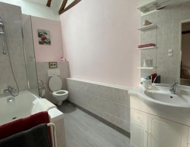 Double or Twin Room with Private Bathroom