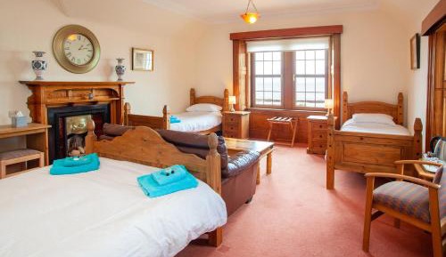 Family Room with Sea View