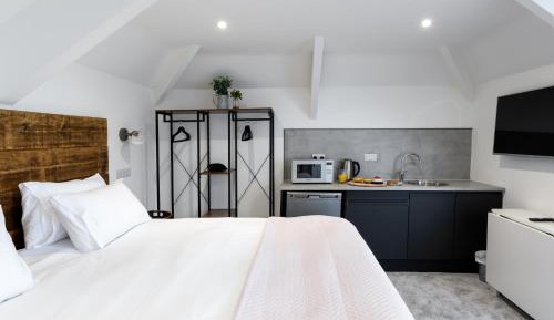 King Room with Garden View