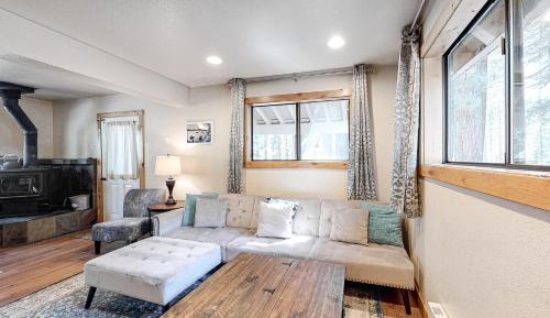 Three-Bedroom Vacation Home 