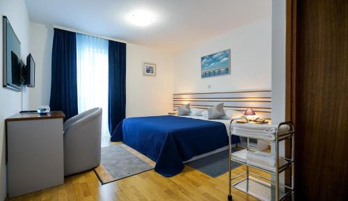Double Room with Balcony and Sea View