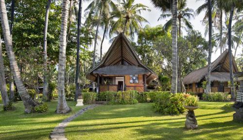 One-Bedroom Bungalow with Sea View