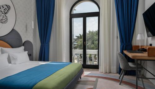 Superior Double Room with Sea Side View