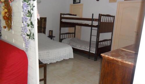 Studio with Sofa Bed