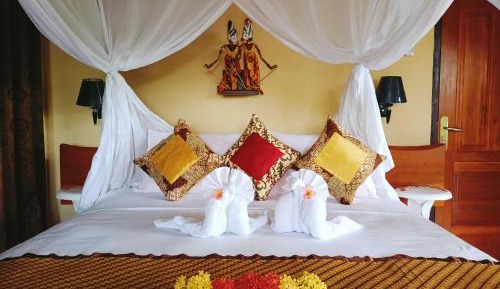 Double Room with Mountain View