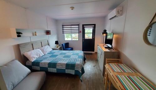 Single Room with Balcony