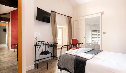 Family Room with Garden View