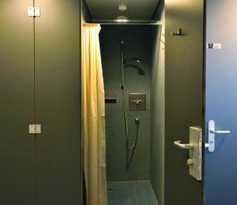 Quadruple Room with Shared Bathroom
