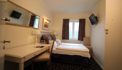 Small Double Room Non-Smoking