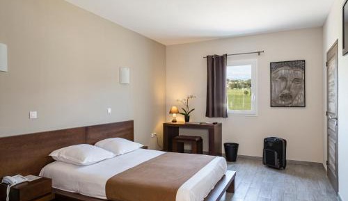 Single room (1 Adult)