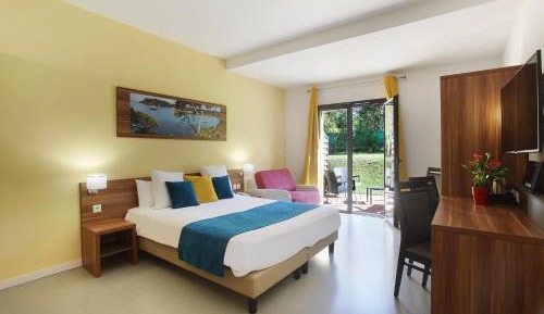 Prestige Studio with Terrace