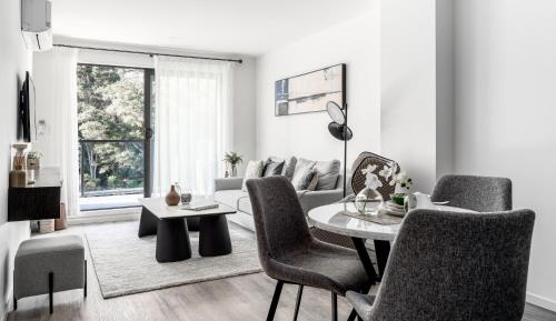  One Bedroom Premier Apartment