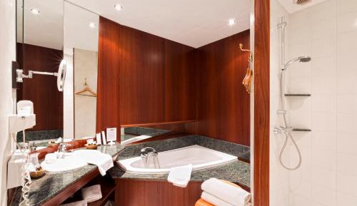 Exclusive Room