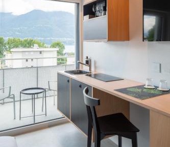Connecting Room with Lake View