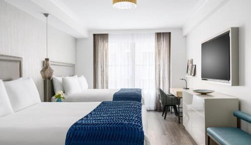 Superior Queen Room with Two Queen Beds