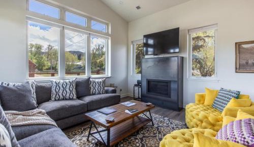 Three-Bedroom Vacation Home 