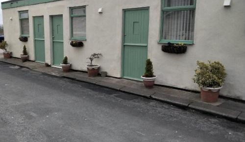 Twin Room with Private Bathroom