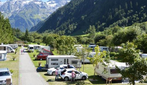 Empty lot for Camper up to 28 feet