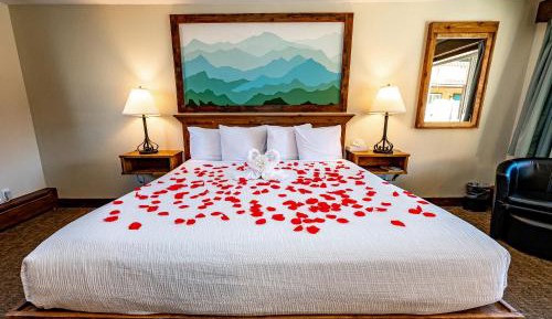 King Jacuzzi (Not on River)