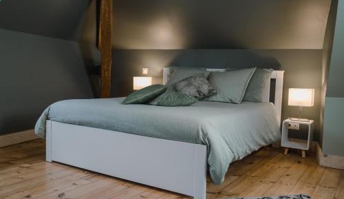 Double Room with Private Bathroom