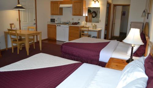 Queen Room with Two Queen Beds