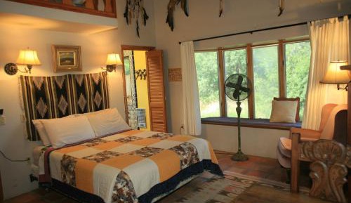 Superior Queen Room