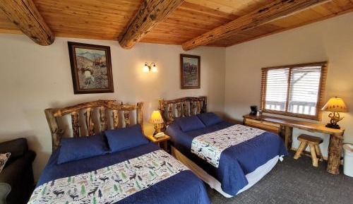 Deluxe Double Room with Bath