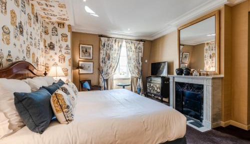 Superior Room - Castle