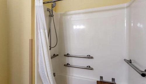 King Room - Accessible/Non-Smoking