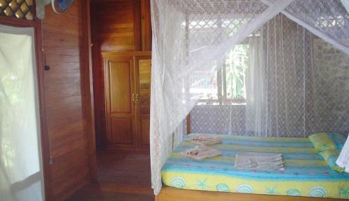 Garden Bungalow