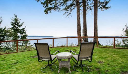 Four-Bedroom Vacation Home